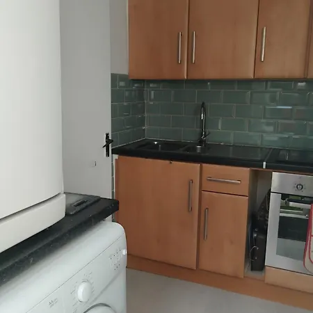 Cosy - House - Sleeps 4 - Centre