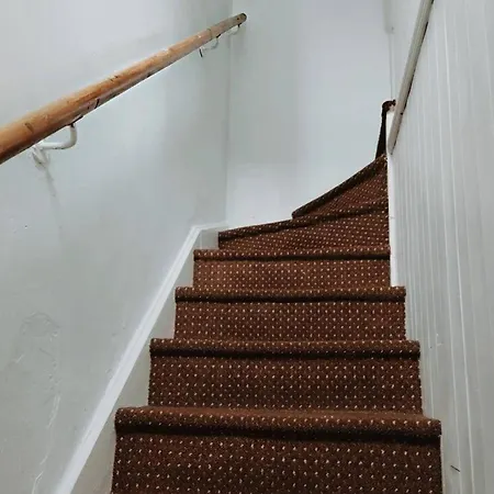 Cosy - House - Sleeps 4 - Centre * Cork