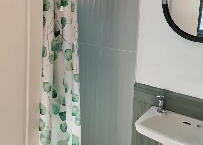 Cosy - House - Sleeps 4 - Centre * Cork